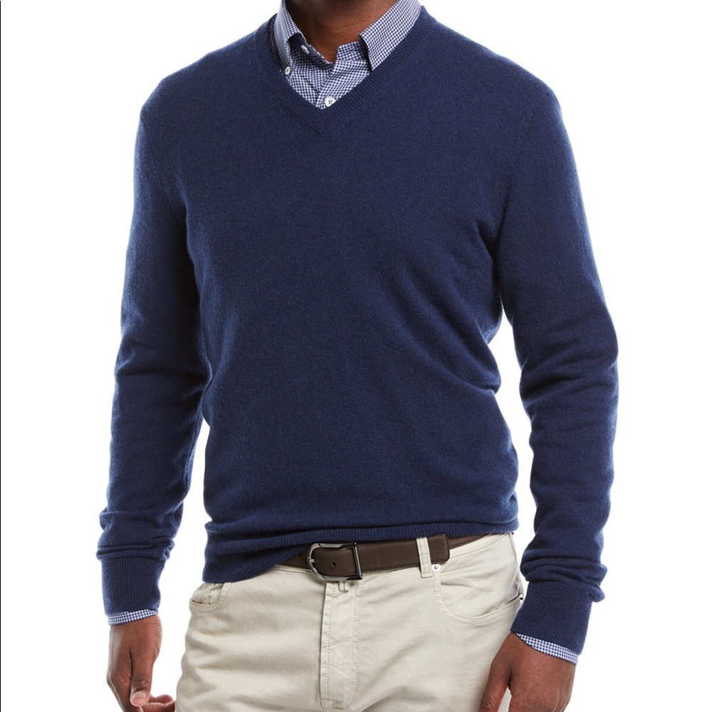 Neiman Marcus EXCLUSIVE V-Neck Wool Sweater